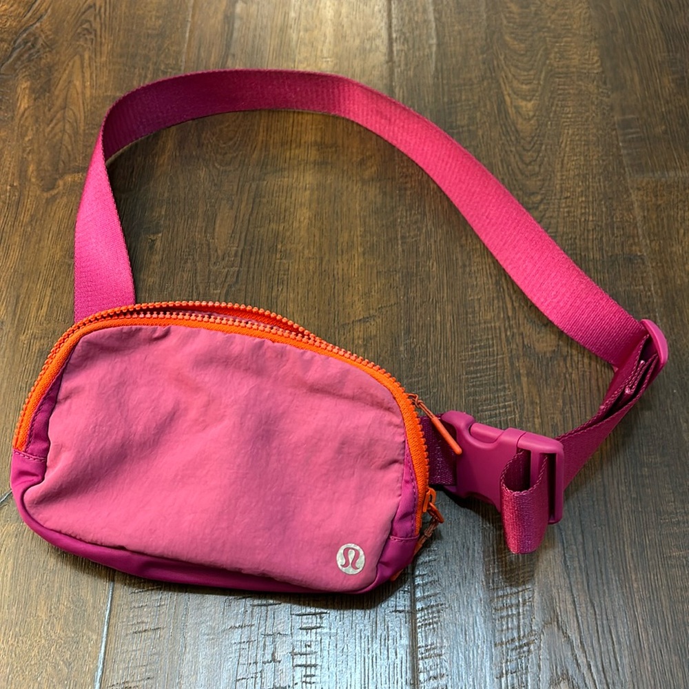 Lululemon Belt Bag 1L